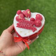 Персонализирана ароматна свещ „Любов“ – ръчно изработен подарък | Ccandles Art