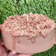 Ароматна свещ тортичка „Cocoa delight“ – ръчно изработен подарък | Ccandles Art